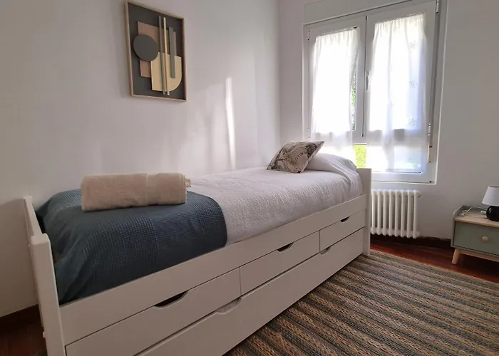 Urbanizacion Delfines * Santander